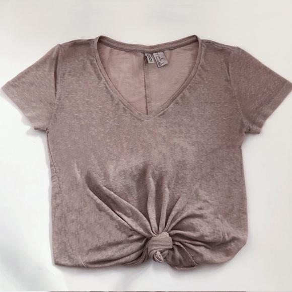 3 for $28🌼 H&M Basic Mauve pink short sleeves t-shirt - Picture 2 of 9